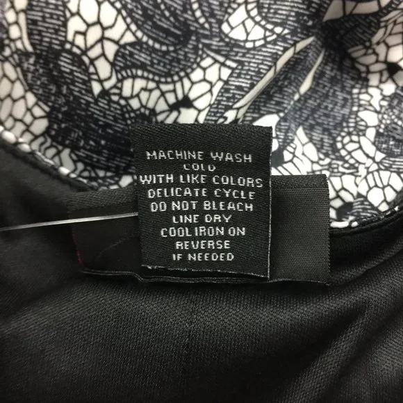 New! Torrid Tank Top Blouse 4X Womans Plus Black White Lace Print Sleeveless - Picture 10 of 14